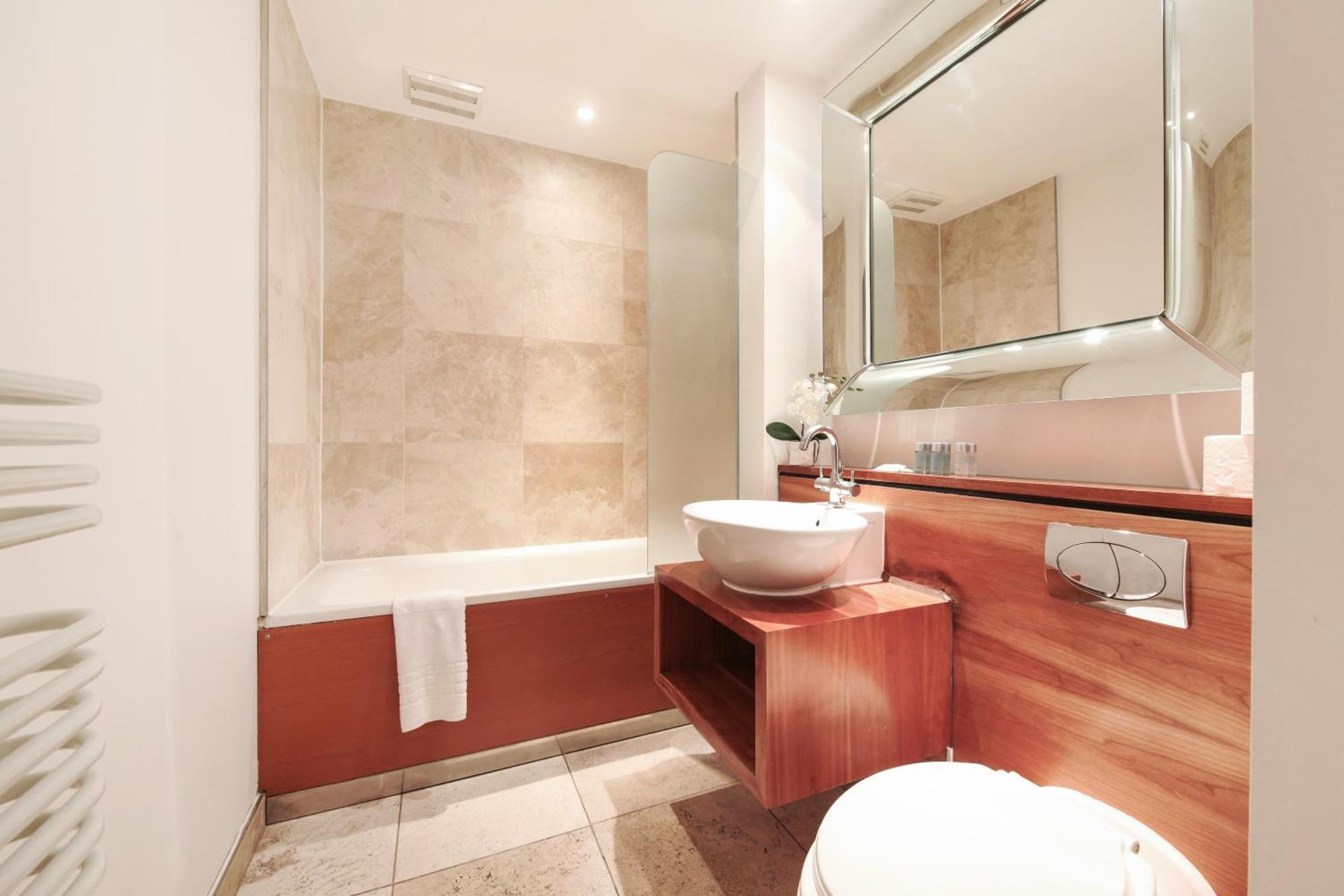 Chic 2 Bed Apartment Near Camden Market Free Wifi By City Stay Aparts Londra Esterno foto